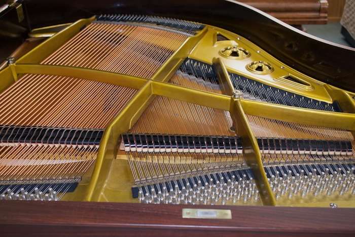 グランドピアノの写真LIPP- 14 ／ 15.jpeg